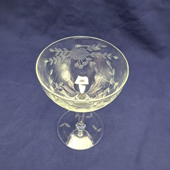 Vintage Etched Glass Sherbet Champagne Coupe Goblet With Floral Vine Design - Picture 5 of 11